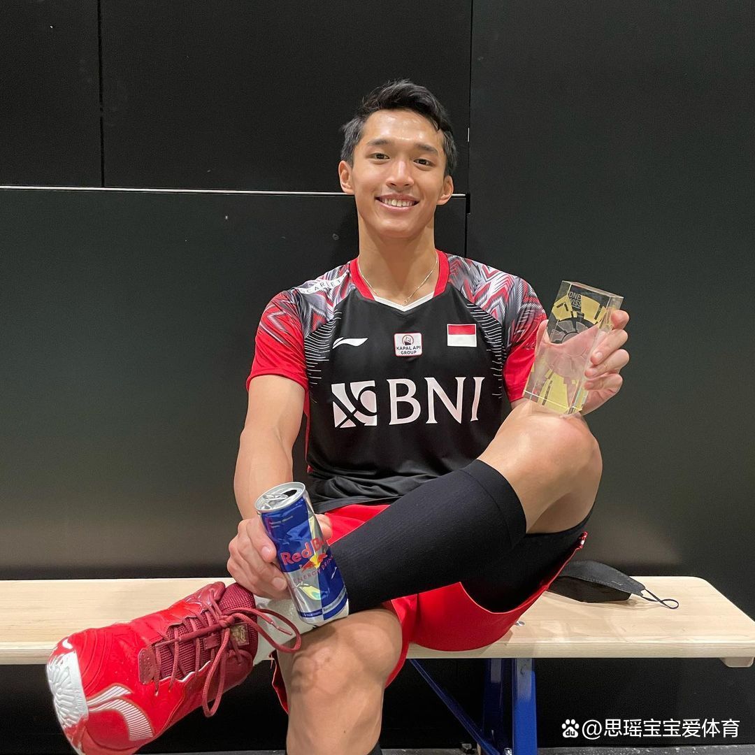 印尼队横扫日本队,辛杜刷新纪录 印尼队横扫日本队,辛杜刷新纪录