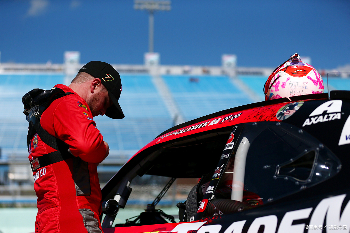 阿斯顿马丁完胜迈凯伦，周冠宇刷新纪录