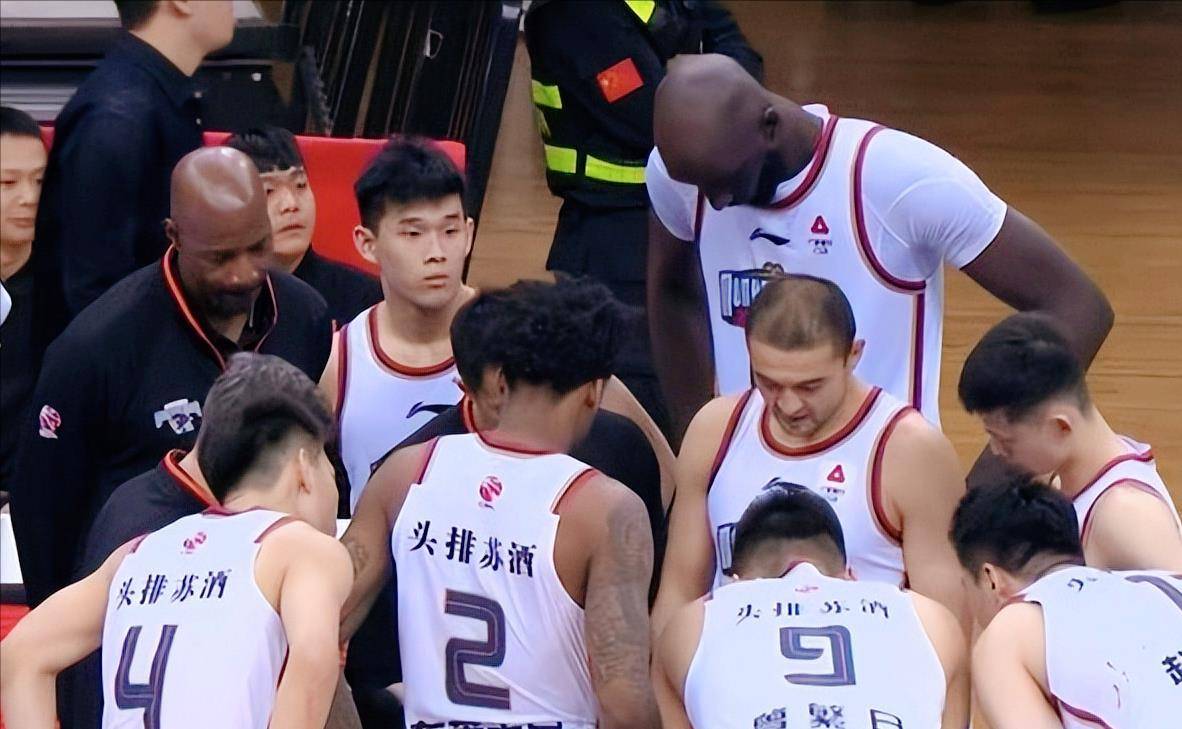 广州队翻盘灰熊，锡安状态火热