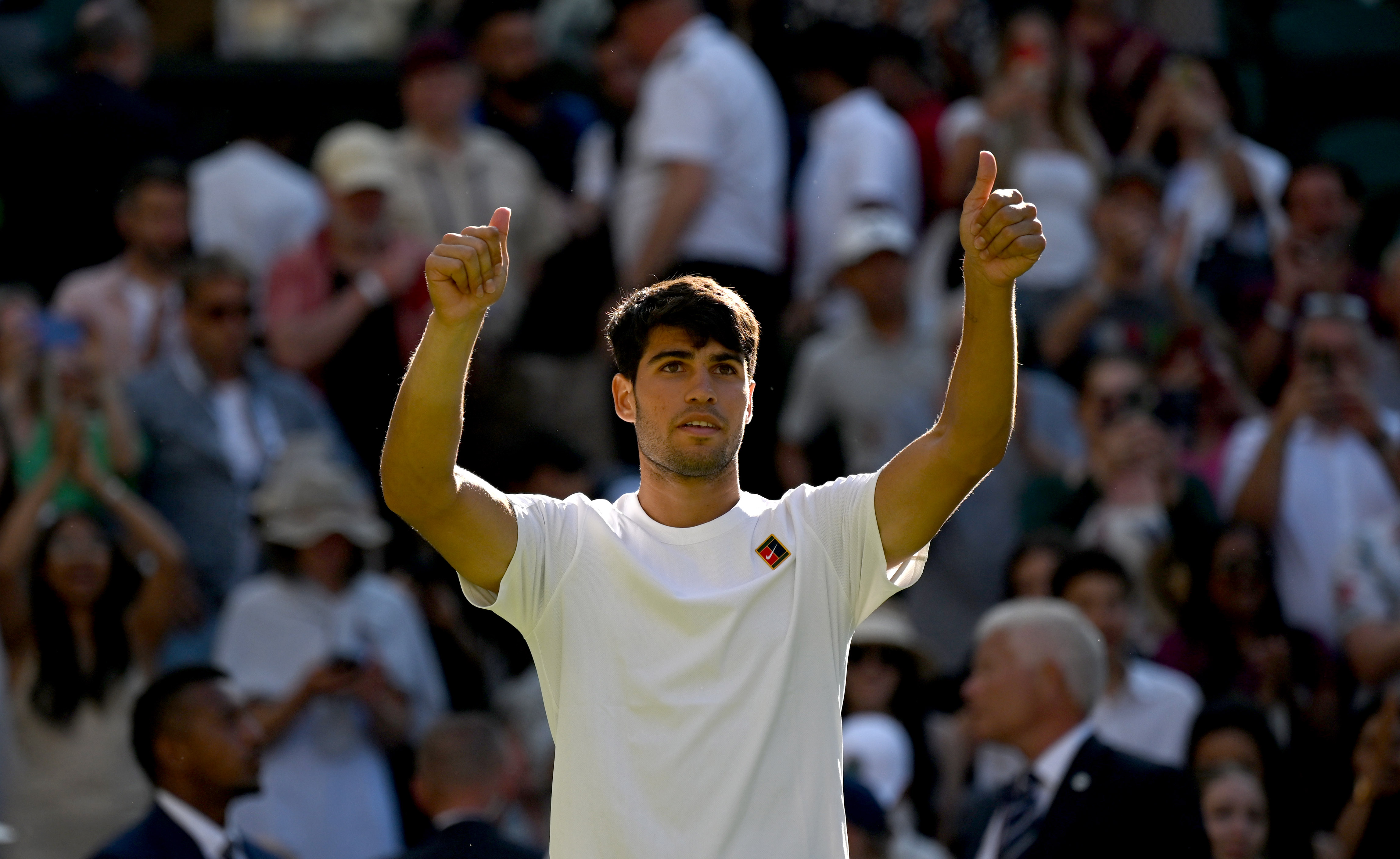 温网鏖战年终总决赛,阿尔卡拉斯统治全场 温网鏖战年终总决赛,阿尔卡拉斯统治全场