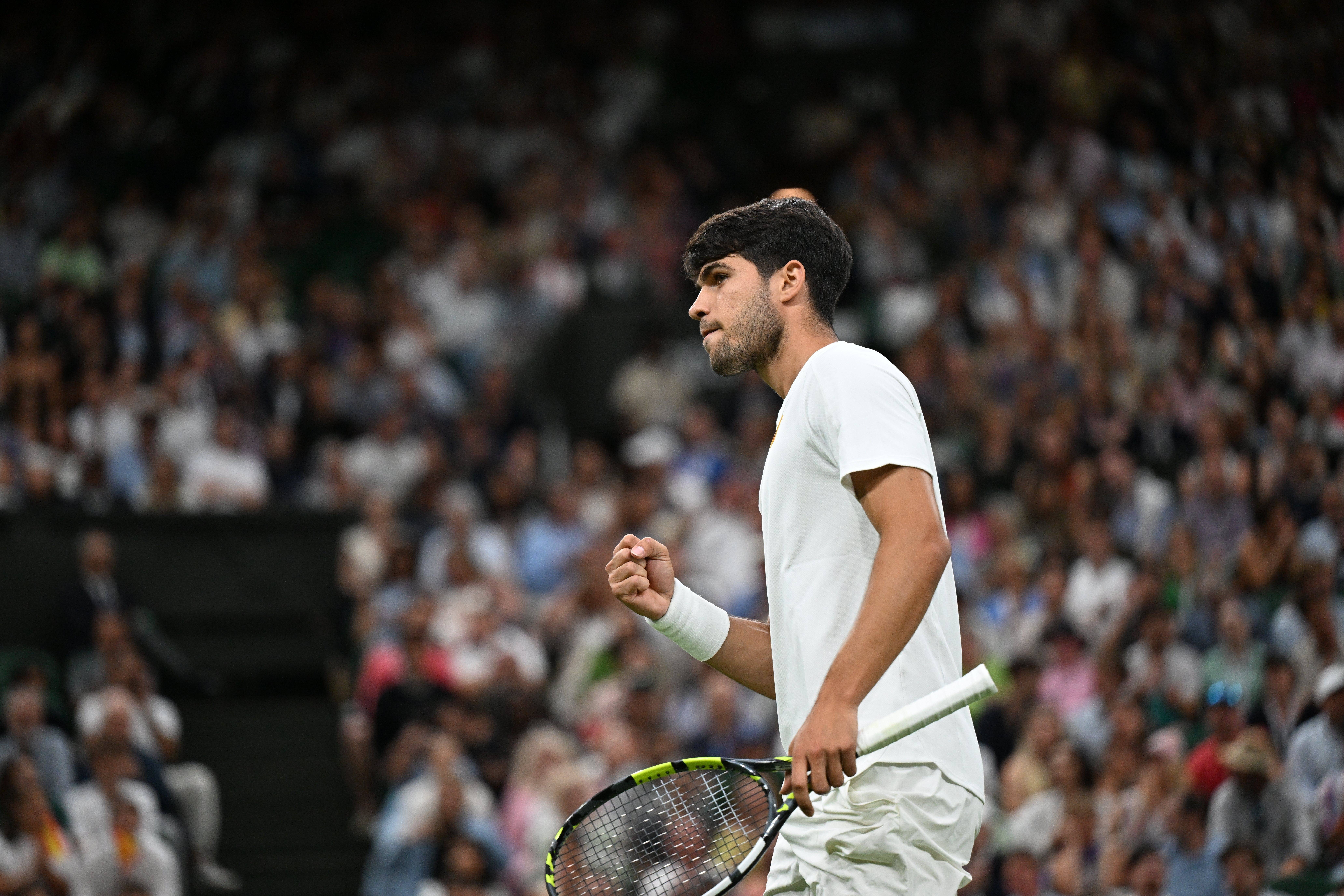 温网鏖战年终总决赛,阿尔卡拉斯统治全场 温网鏖战年终总决赛,阿尔卡拉斯统治全场